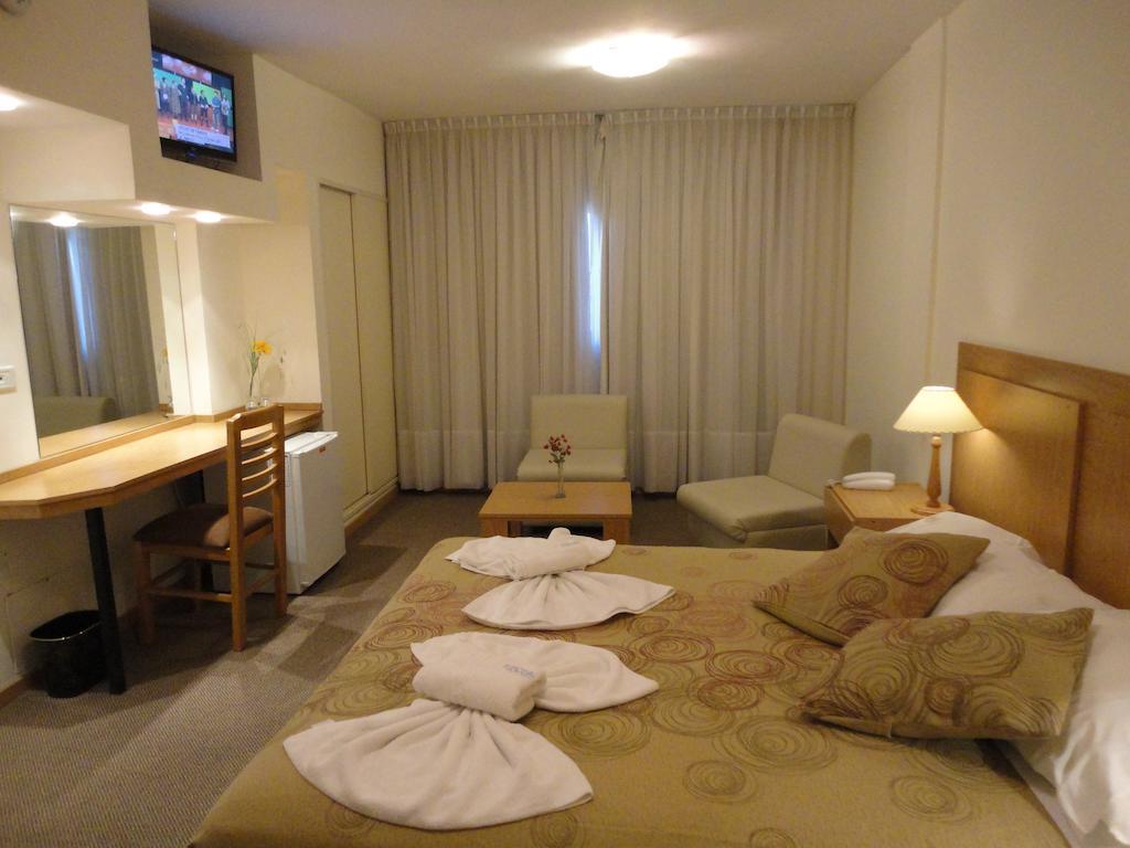 Hotel Napoleon Jesús María Szoba fotó